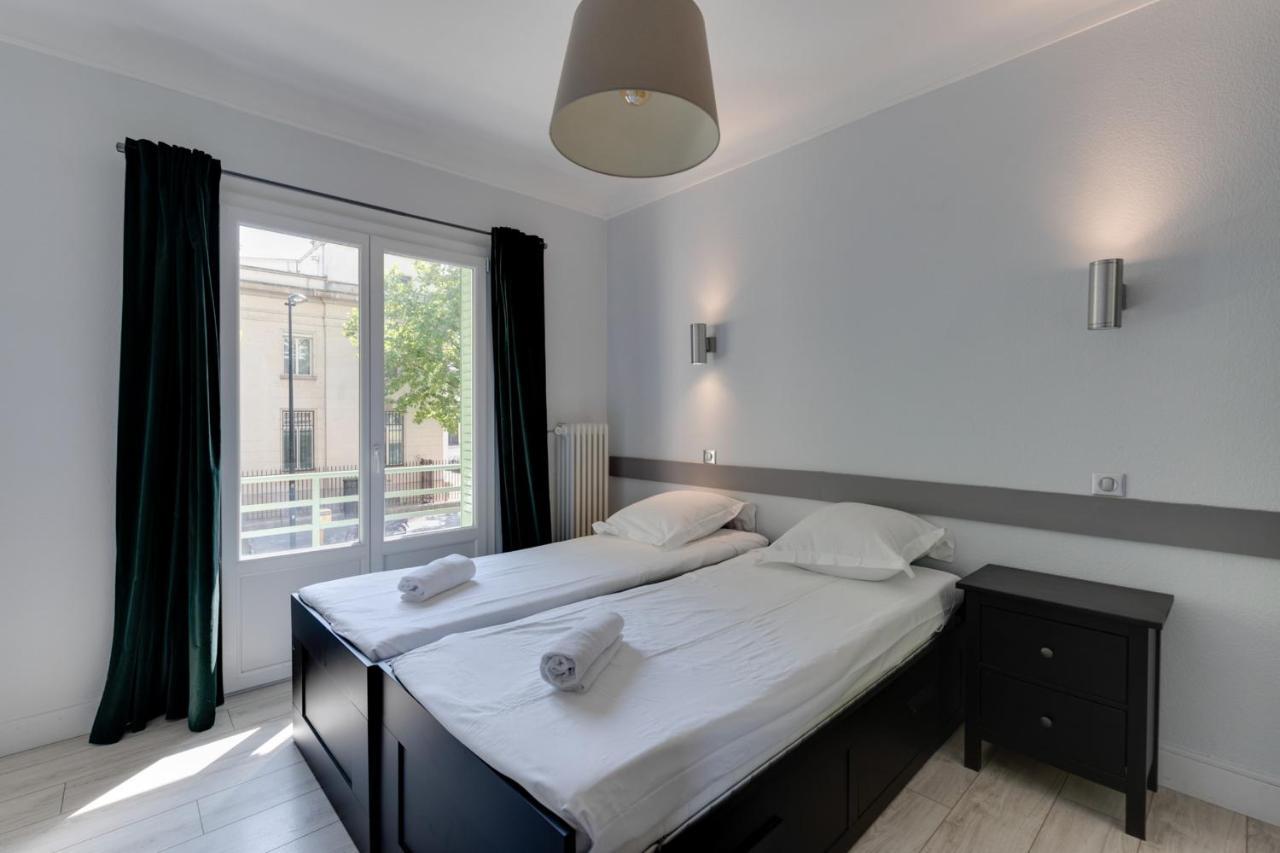 Le Baulier - 2 Bedrooms Apartment Annecy Luaran gambar